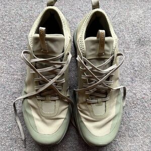 Arc’teryx Women’s Sylan GTX trail runners